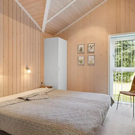Onevus - 550m From The Sea By Interhome Feriehus