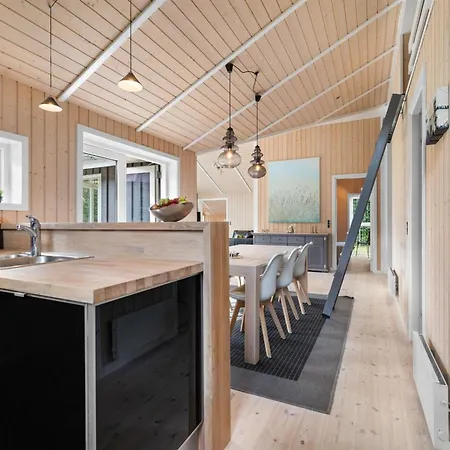 Onevus - 550m From The Sea By Interhome Feriehus Nordenbro Vesteregn