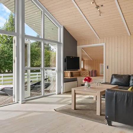 Onevus - 550m From The Sea By Interhome Nordenbro Vesteregn